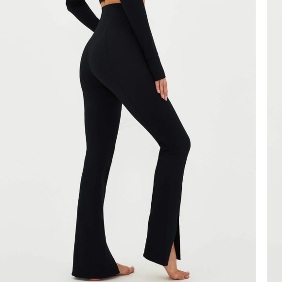 Beach Riot Core CollectionAlani Pant Black Waffle - Picture 2 of 4